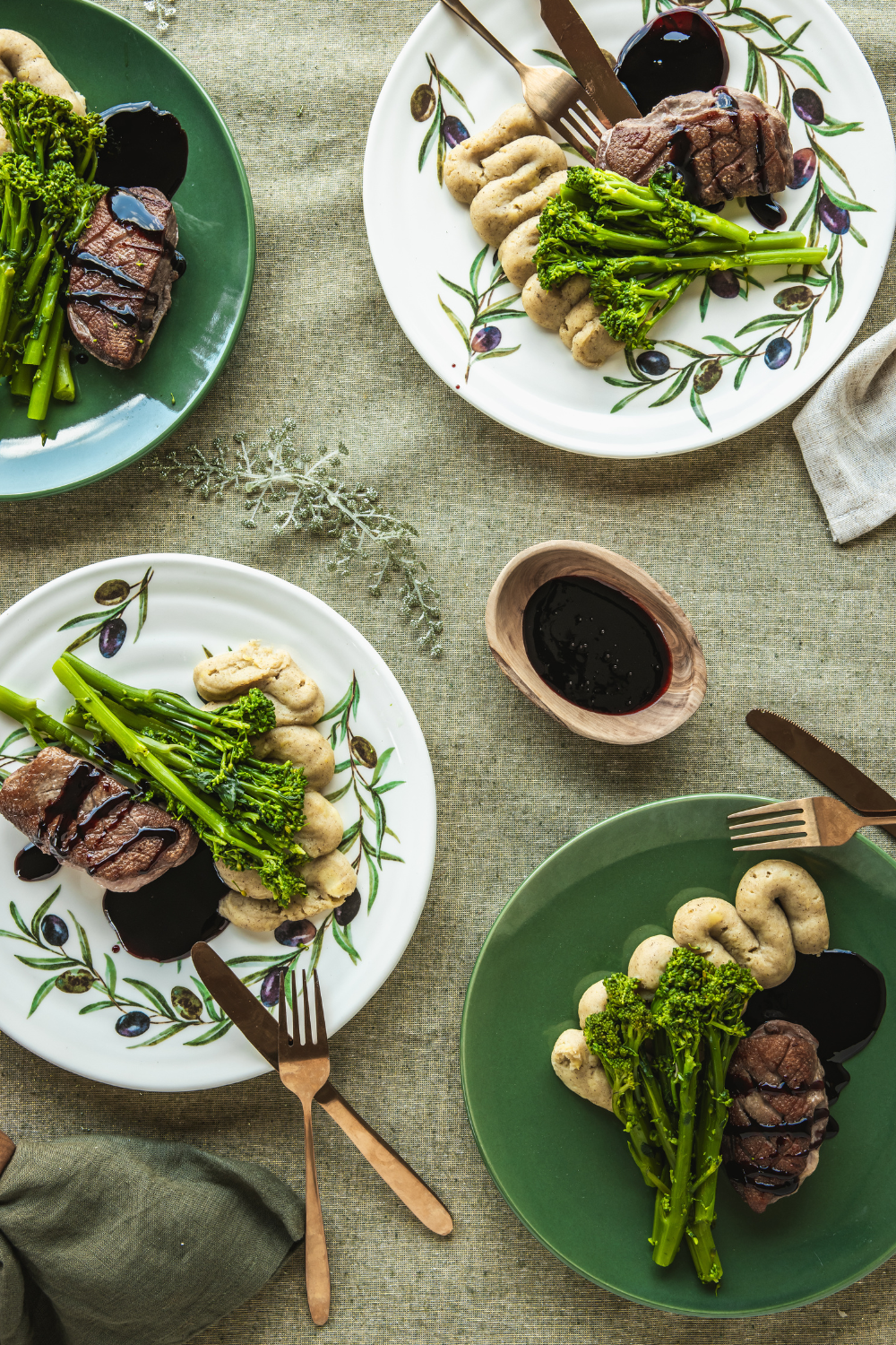 Entenbrust mit weißer Trüffelsauce