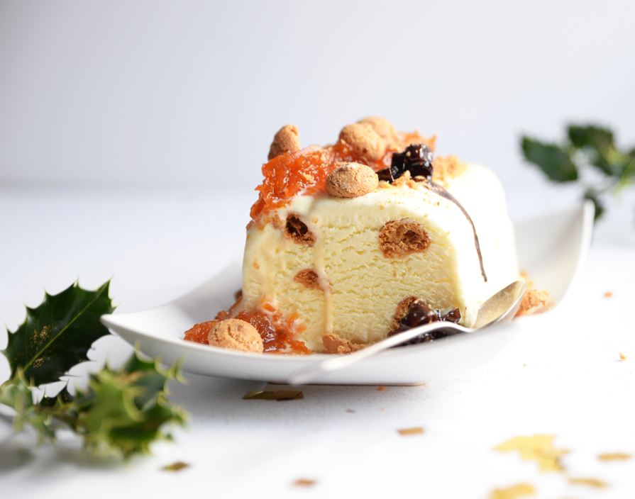 Cremiges Amaretti-Parfait
