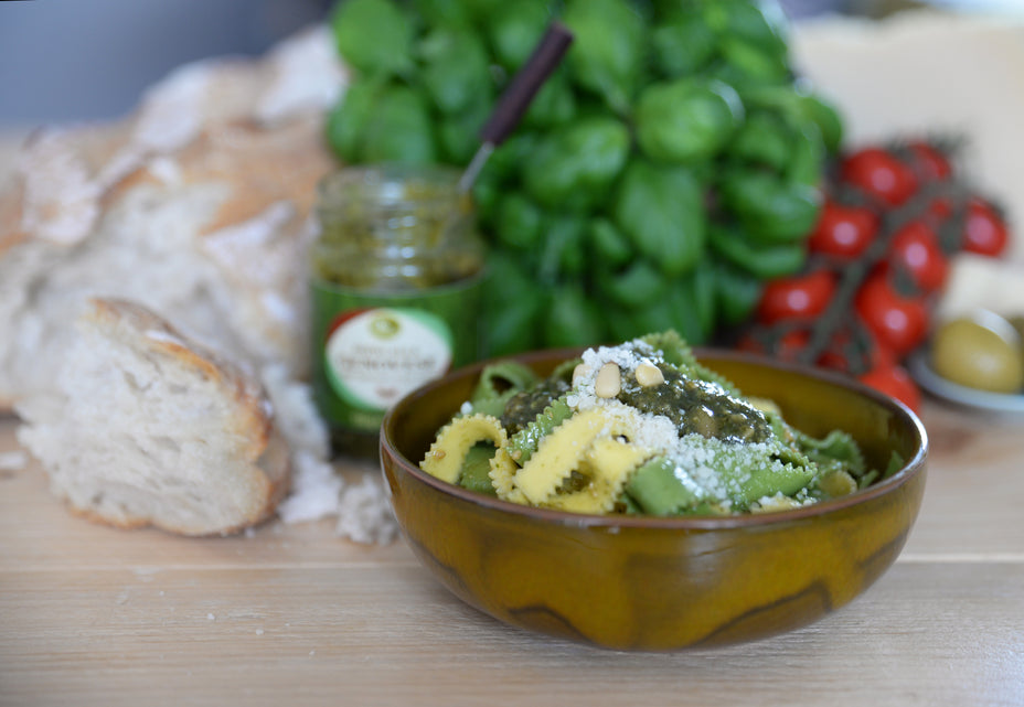 Frastagliate Tricolore mit Pesto